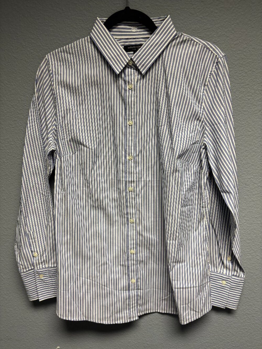 NWOT Banana Republic Blue White Striped Button Down Shirt